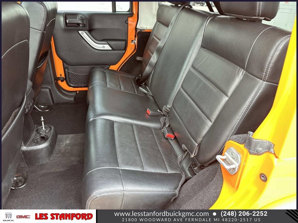 2012 Jeep Wrangler Unlimited Sahara