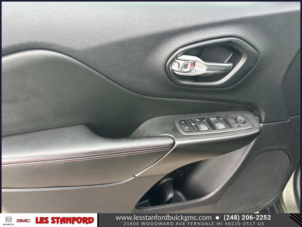 2021 Jeep Cherokee Trailhawk