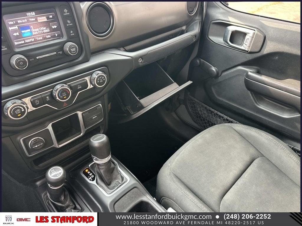 2021 Jeep Gladiator Willys Sport
