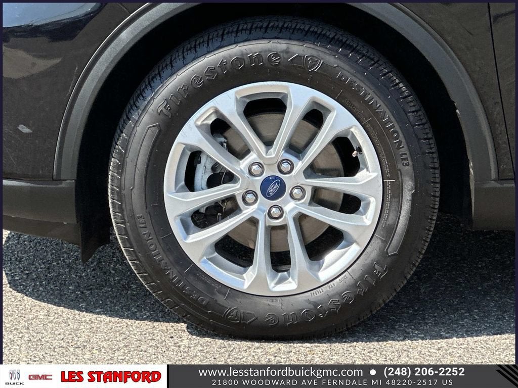 2022 Ford Escape SE