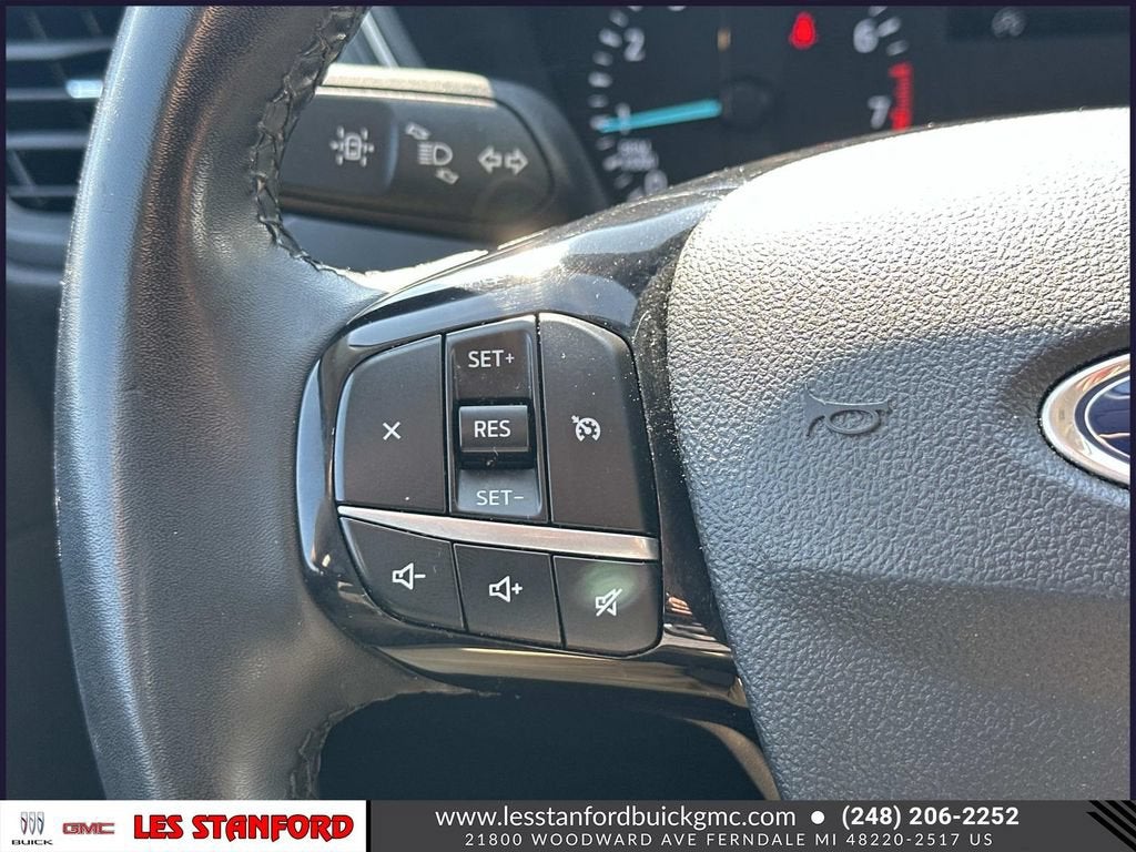2022 Ford Escape SE