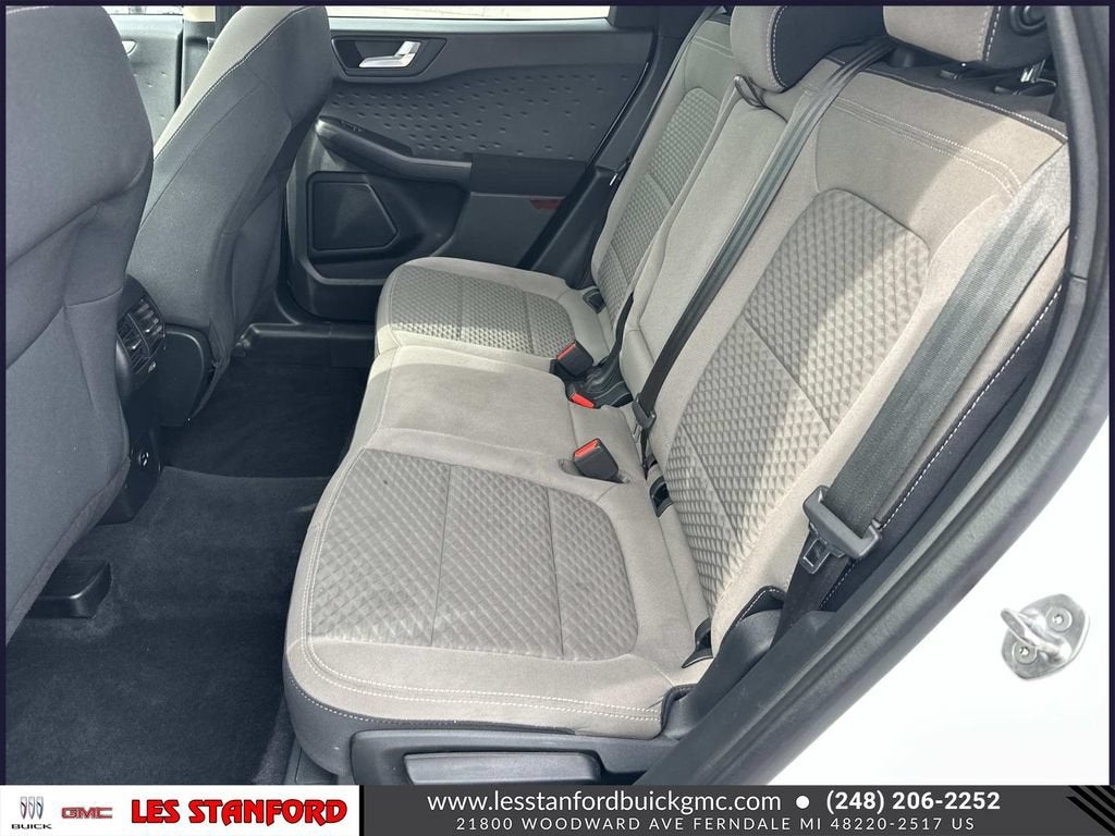 2020 Ford Escape SE