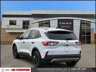 2020 Ford Escape SE
