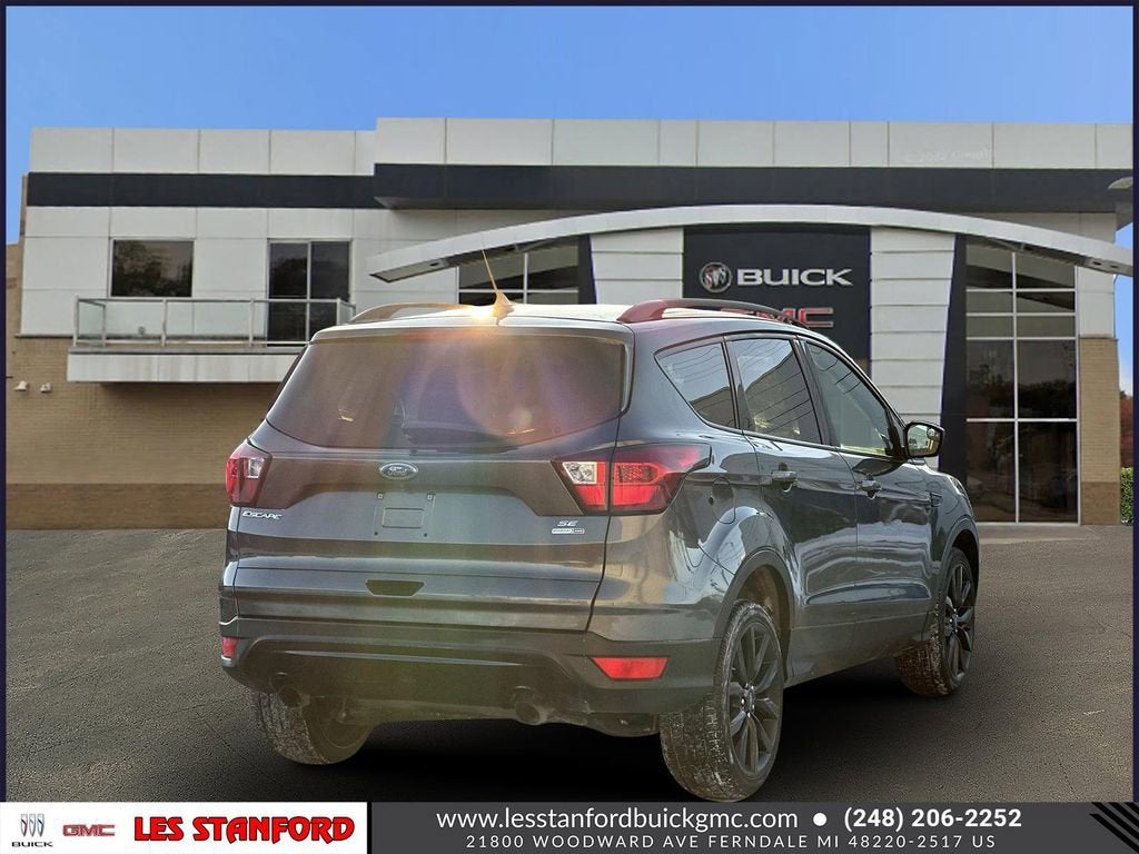2019 Ford Escape SE