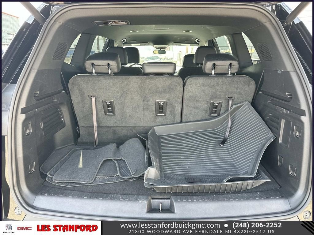 2024 GMC Acadia Elevation
