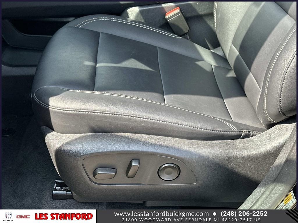 2024 GMC Acadia Elevation
