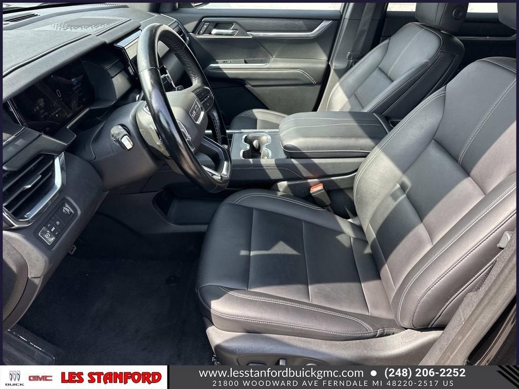 2024 GMC Acadia Elevation