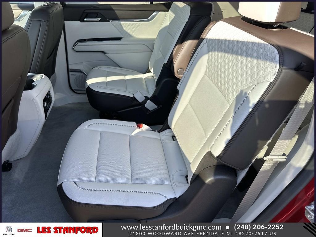 2024 GMC Acadia Denali