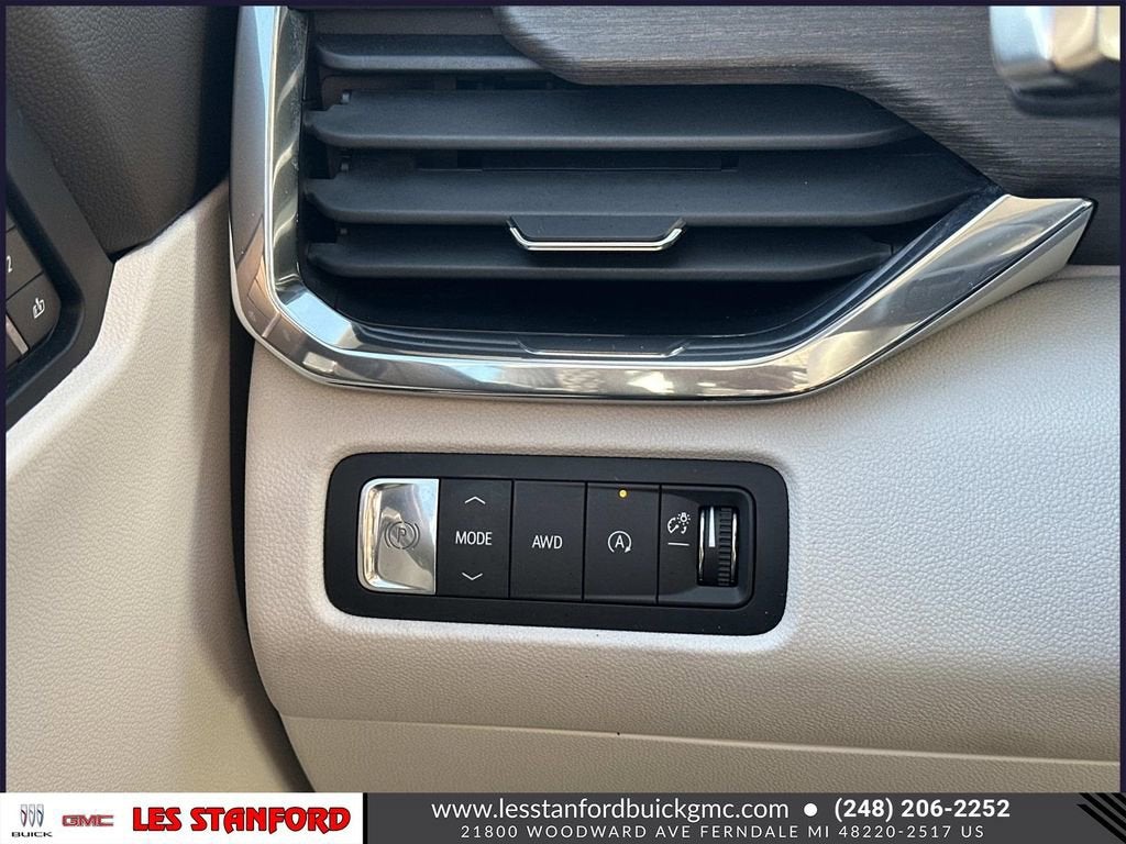 2024 GMC Acadia Denali