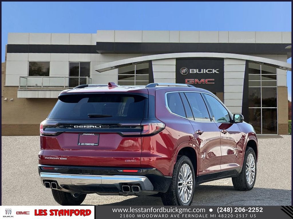 2024 GMC Acadia Denali