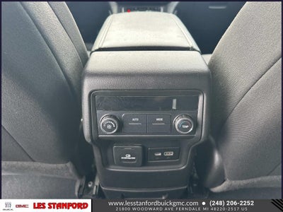 2020 GMC Acadia AT4