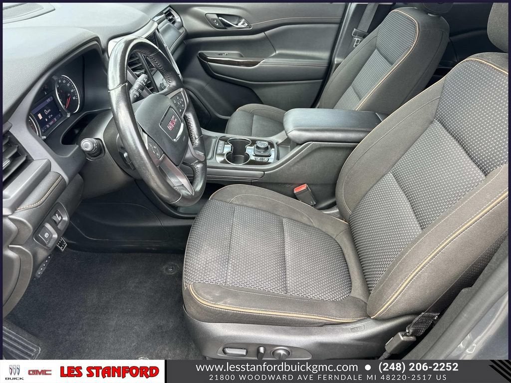 2020 GMC Acadia AT4