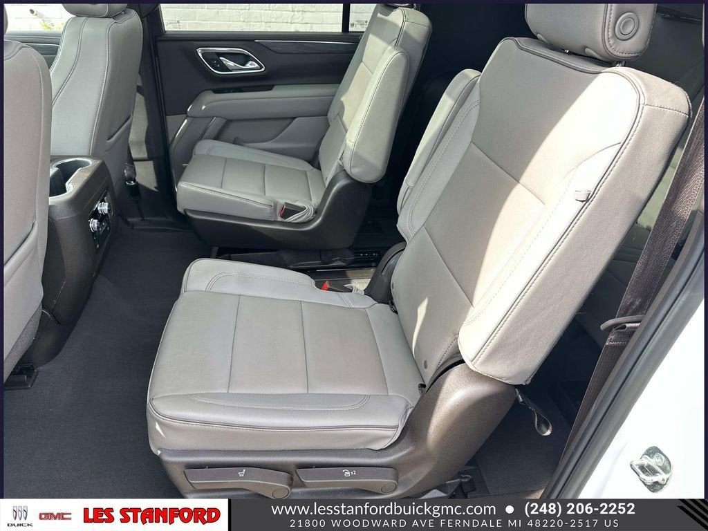 2023 GMC Yukon XL SLT