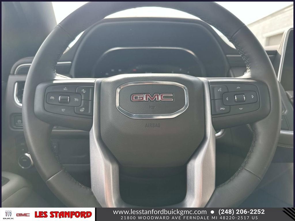 2023 GMC Yukon XL SLT