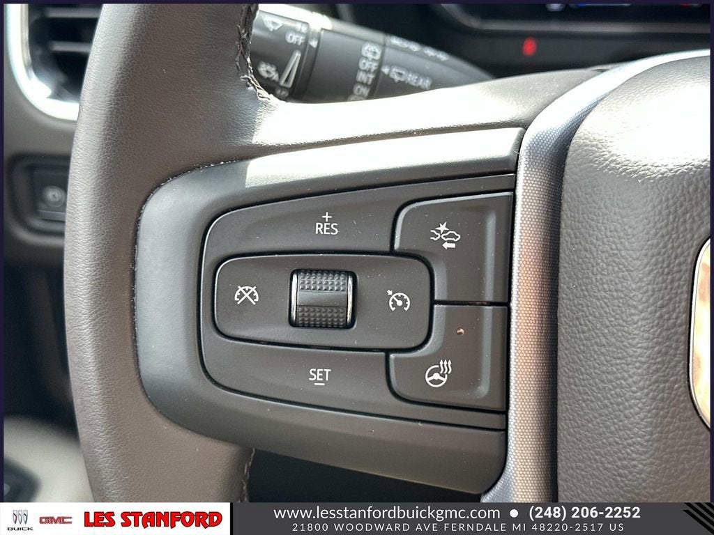 2023 GMC Yukon XL SLT