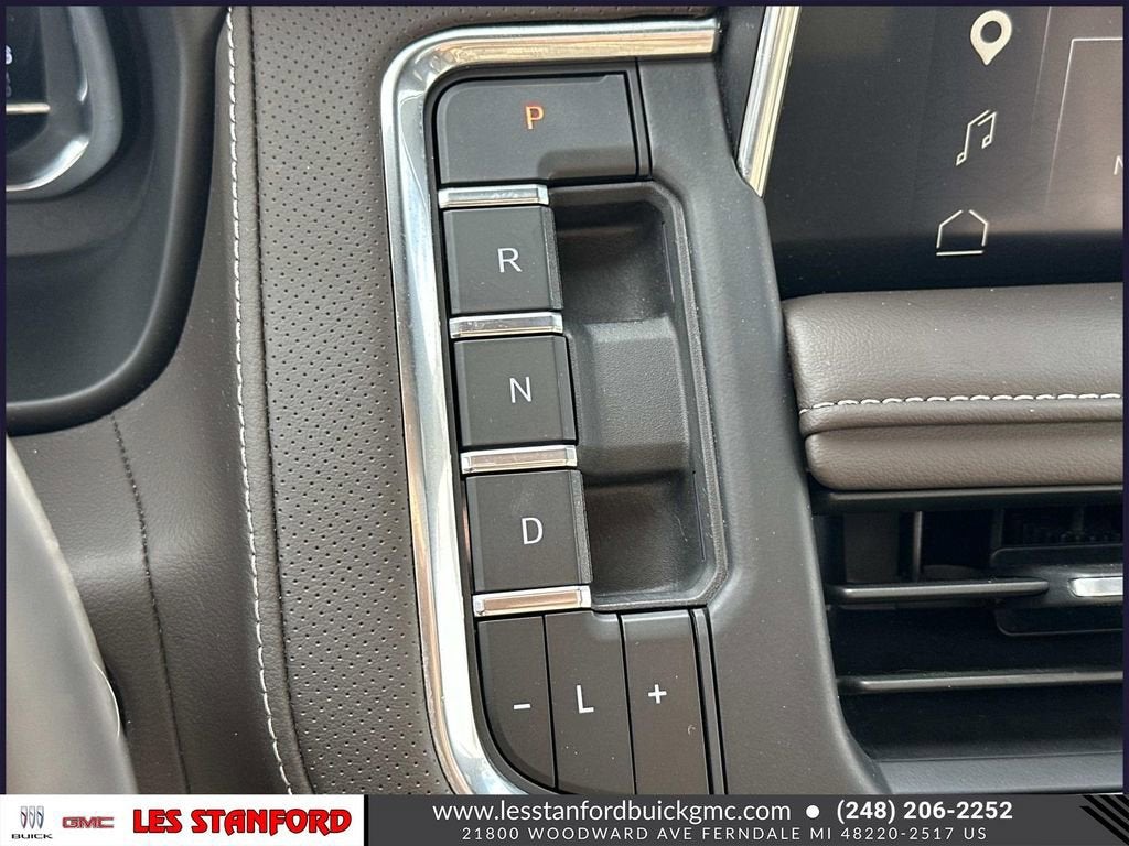 2023 GMC Yukon XL SLT