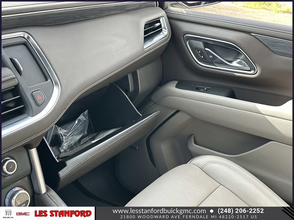 2023 GMC Yukon XL SLT