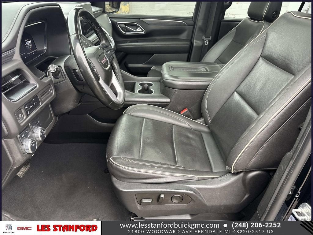 2023 GMC Yukon XL SLT