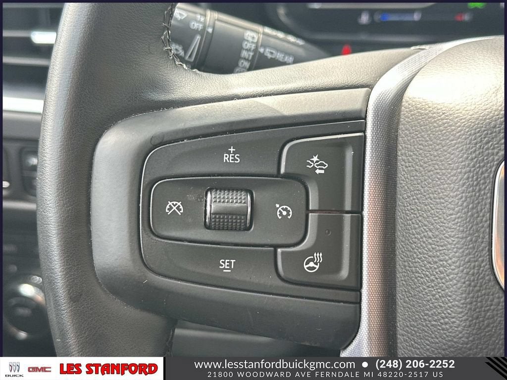 2024 GMC Yukon XL SLT