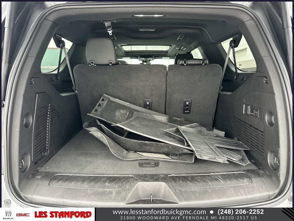 2024 GMC Yukon XL SLT