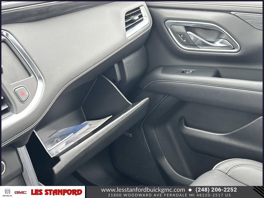 2024 GMC Yukon XL SLT