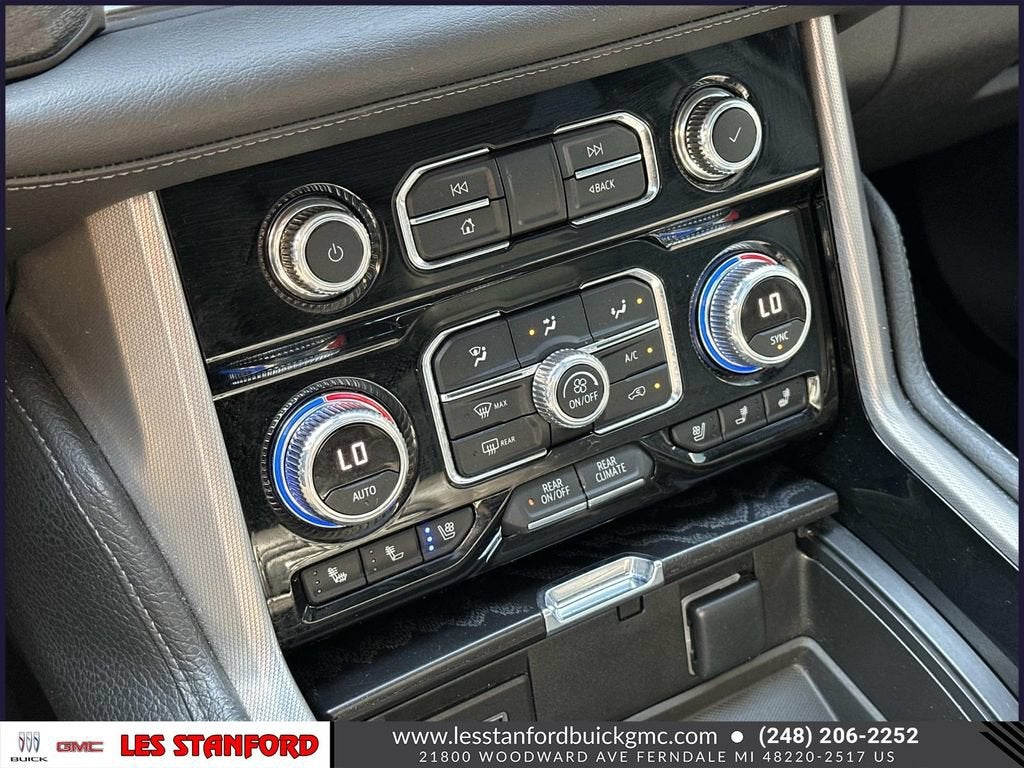 2022 GMC Yukon XL Denali
