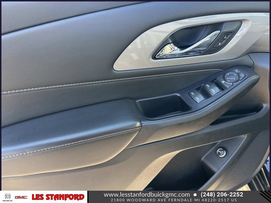 2020 Chevrolet Traverse LT Cloth