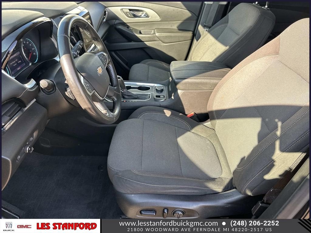 2020 Chevrolet Traverse LT Cloth