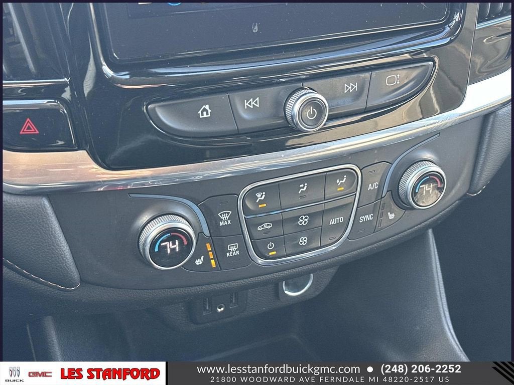 2020 Chevrolet Traverse LT Cloth