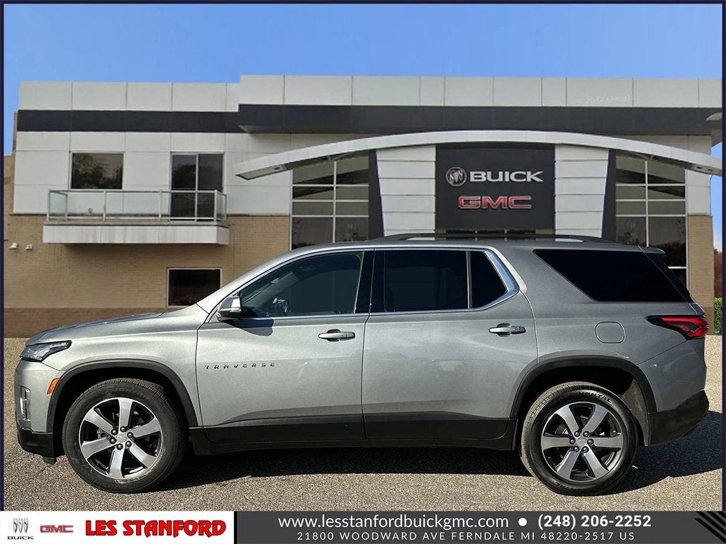 2023 Chevrolet Traverse LT Leather