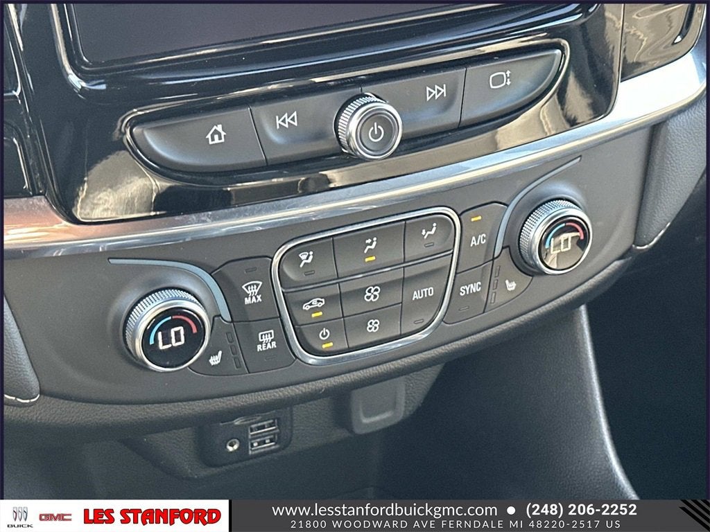 2023 Chevrolet Traverse LT Leather