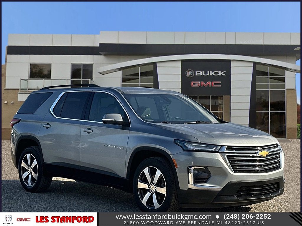 2023 Chevrolet Traverse LT Leather
