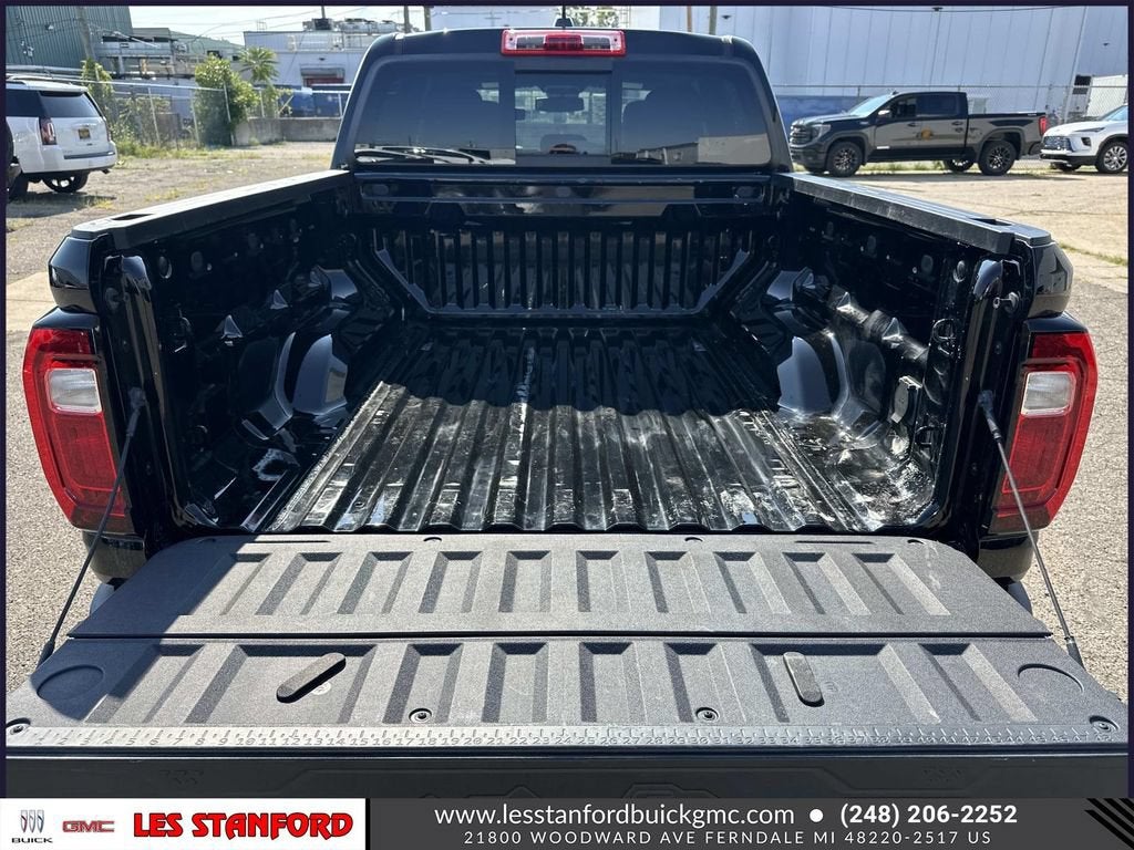 2024 GMC Canyon Elevation