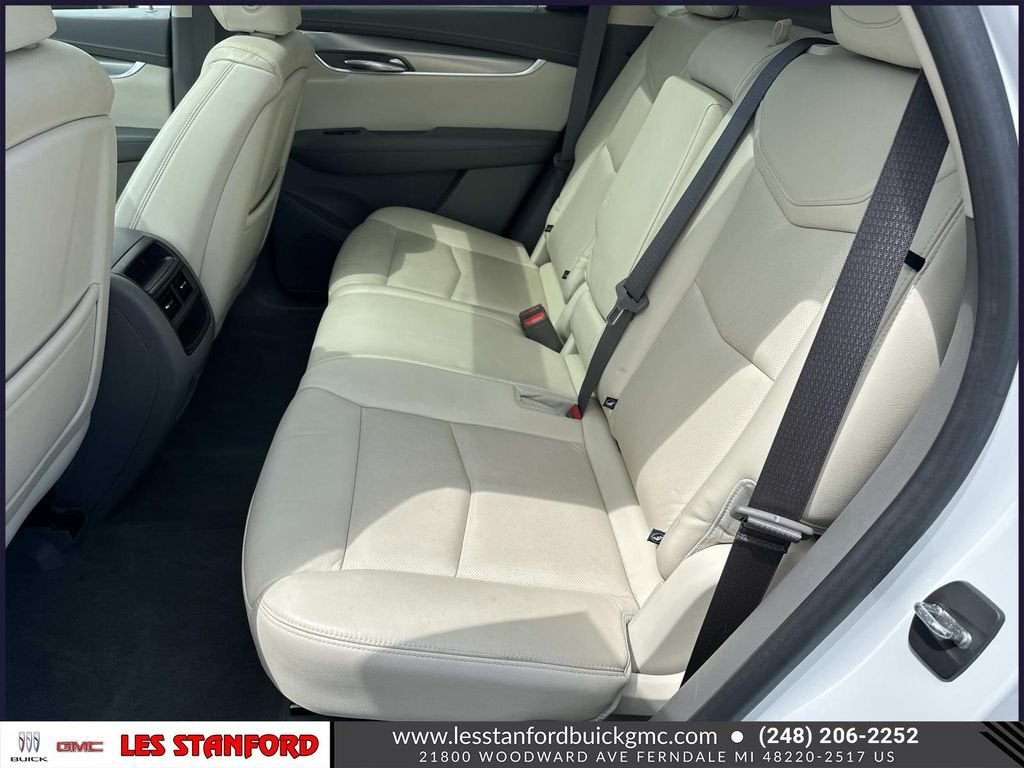 2018 Cadillac XT5 Luxury AWD
