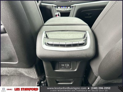 2025 Cadillac XT6 Luxury