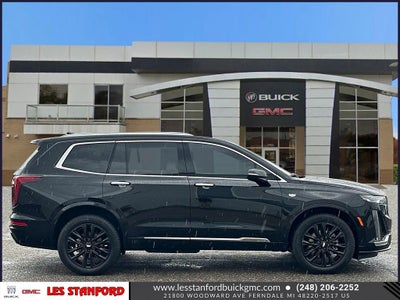 2025 Cadillac XT6 Luxury