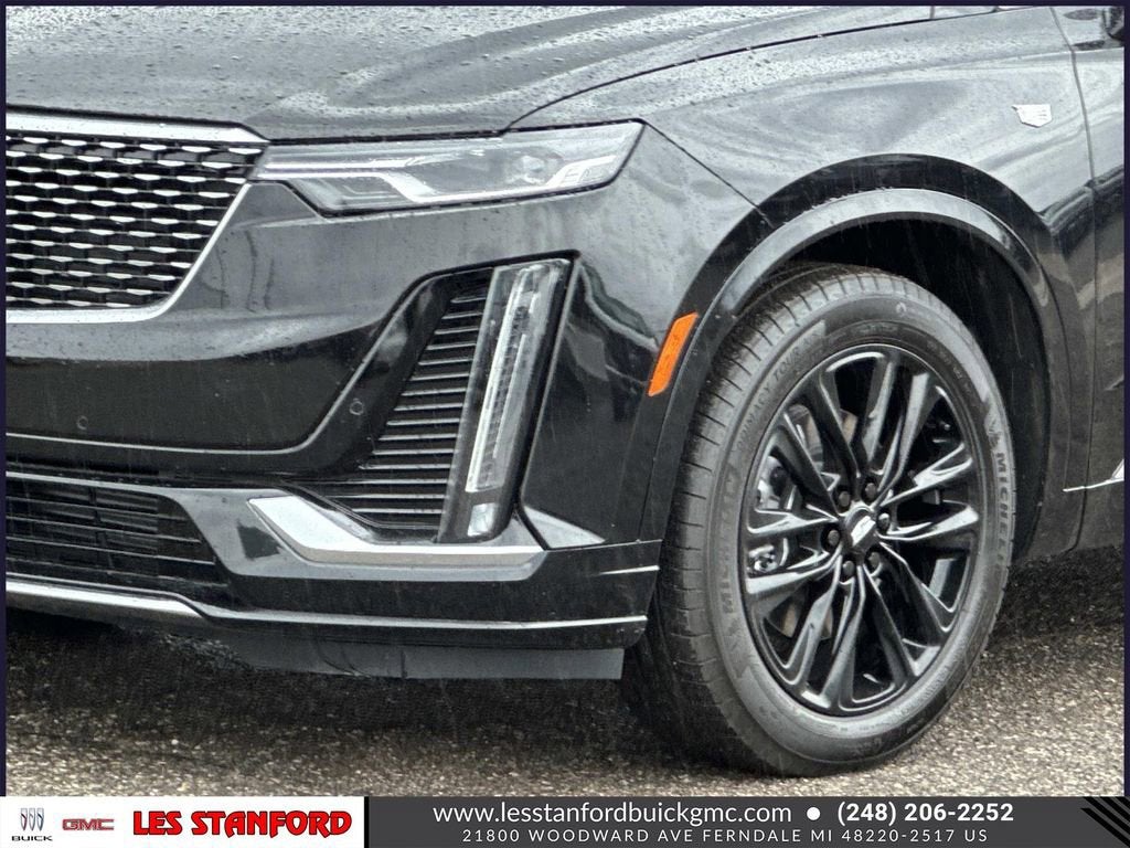 2025 Cadillac XT6 Luxury