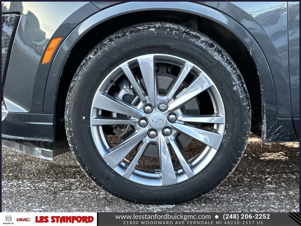 2023 Cadillac XT6 Premium Luxury