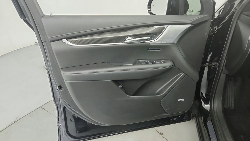 2023 Cadillac XT6 Sport