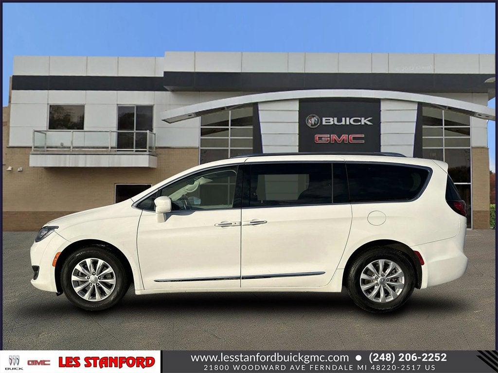 2018 Chrysler Pacifica Touring L