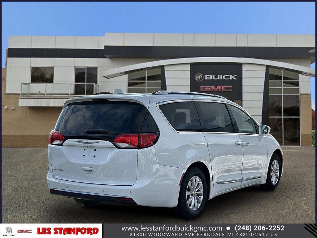 2018 Chrysler Pacifica Touring L