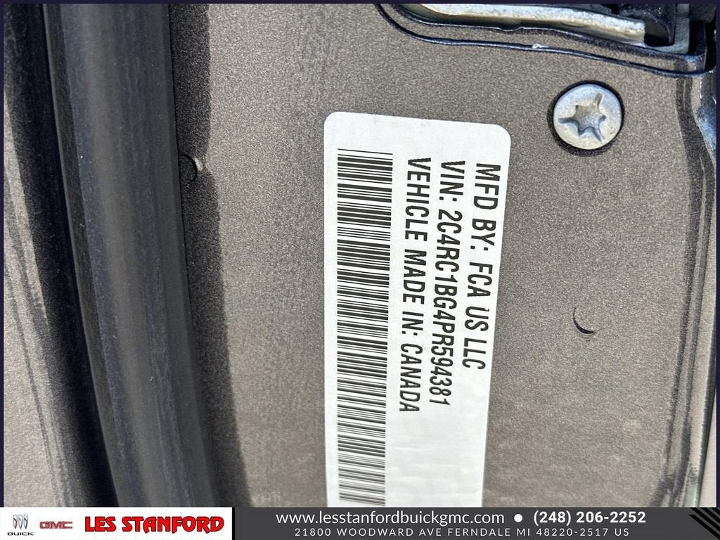 2023 Chrysler Pacifica Touring L