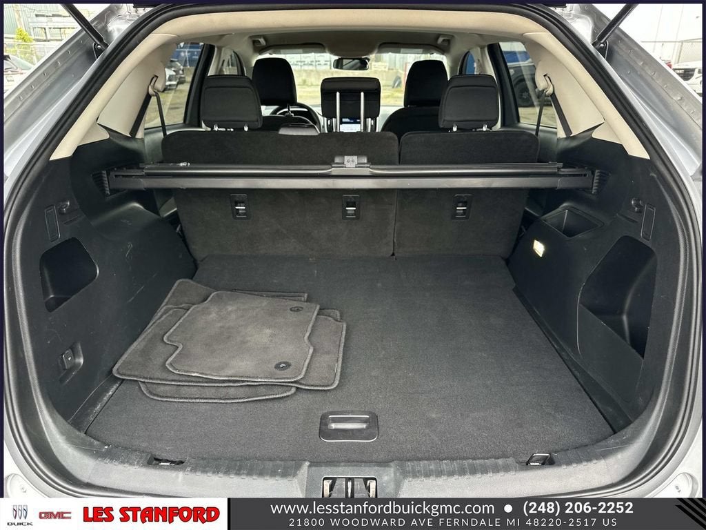 2021 Ford Edge SE