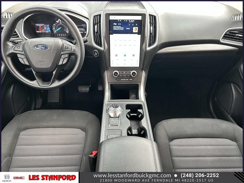 2021 Ford Edge SE - Photo 14