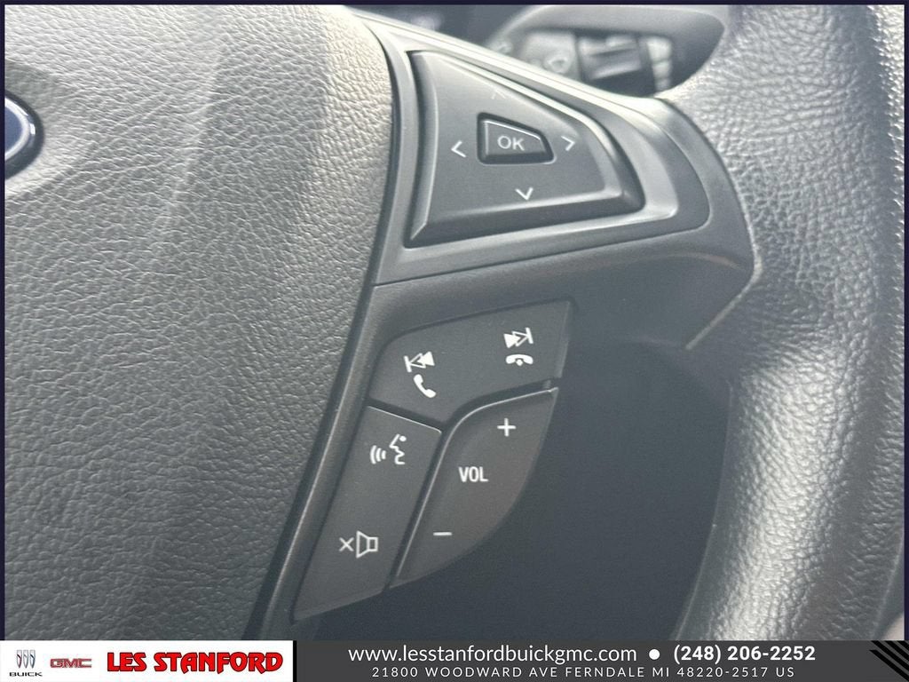 2021 Ford Edge SE - Photo 24