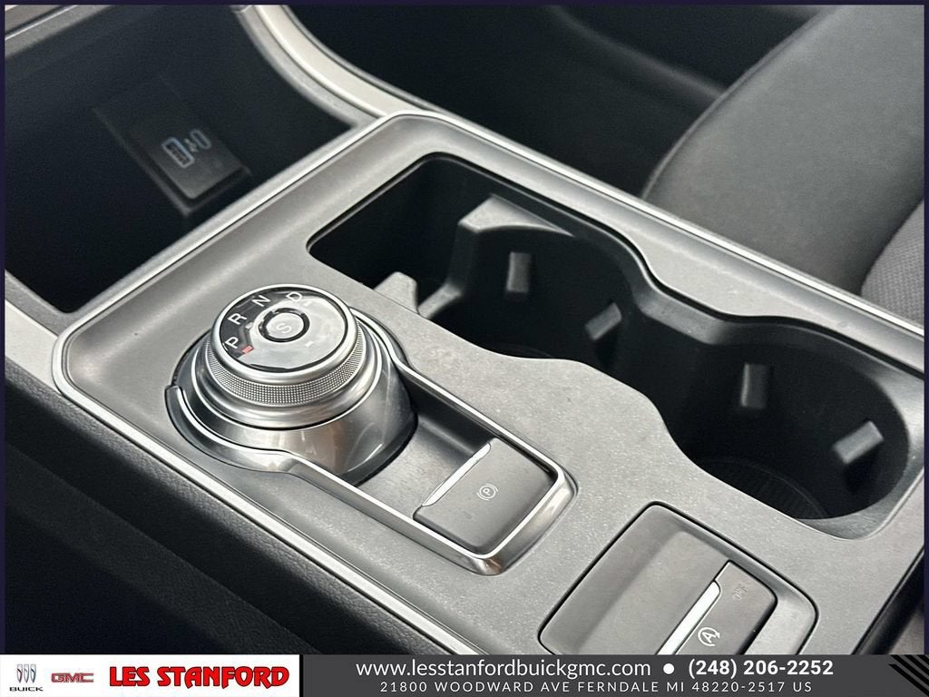 2021 Ford Edge SE