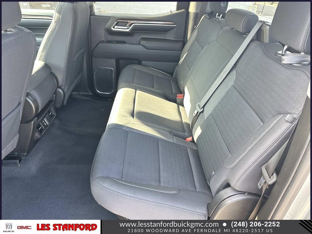 2023 Chevrolet Silverado 1500 LT (2FL)