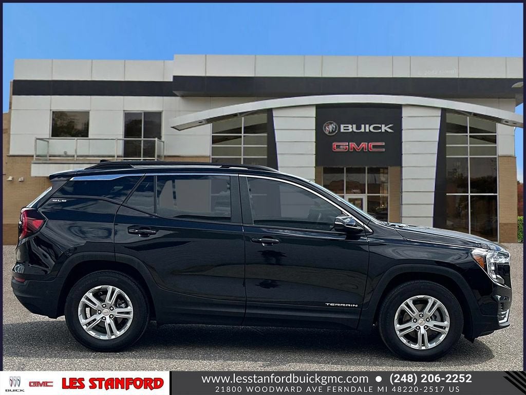 2023 GMC Terrain SLE