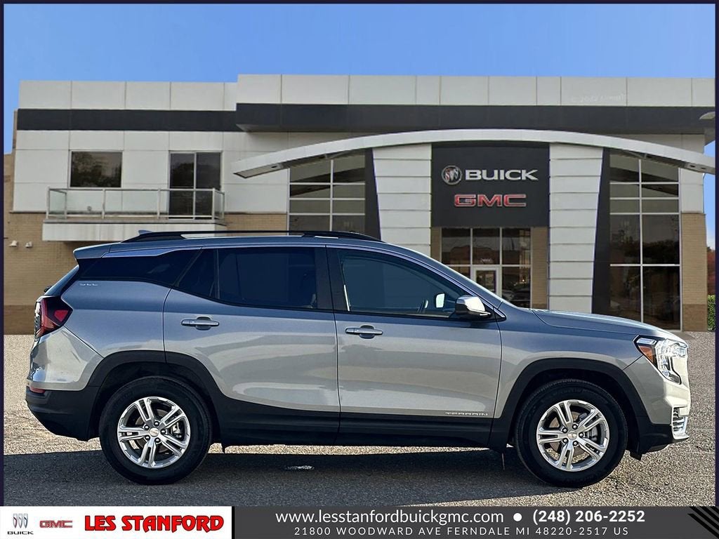 2023 GMC Terrain SLE