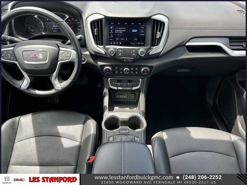 2024 GMC Terrain SLT